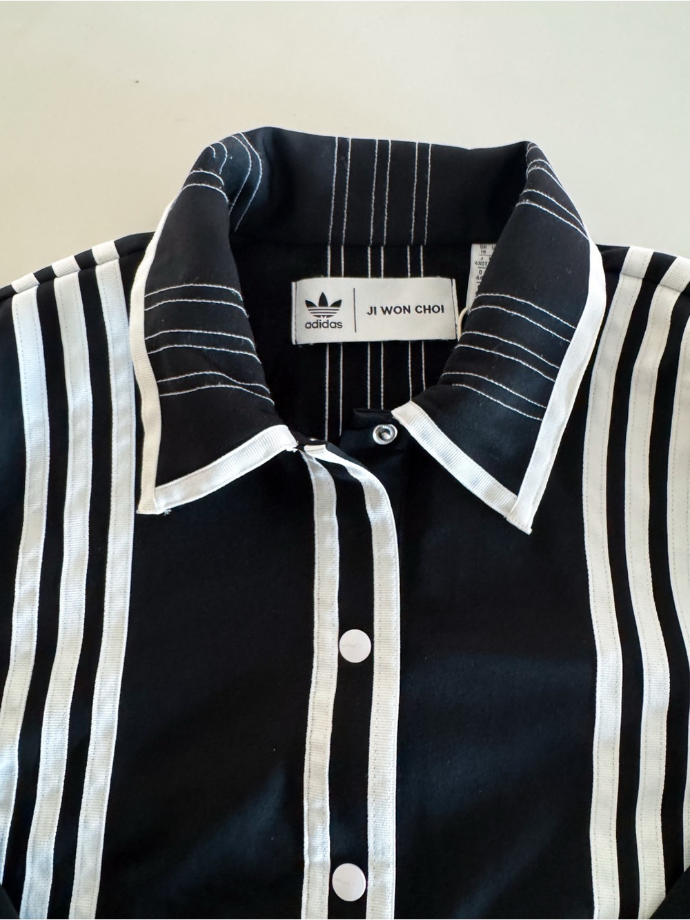 Nwt Adidas x Ji won choi jacket sz L - Picture 8 of 11